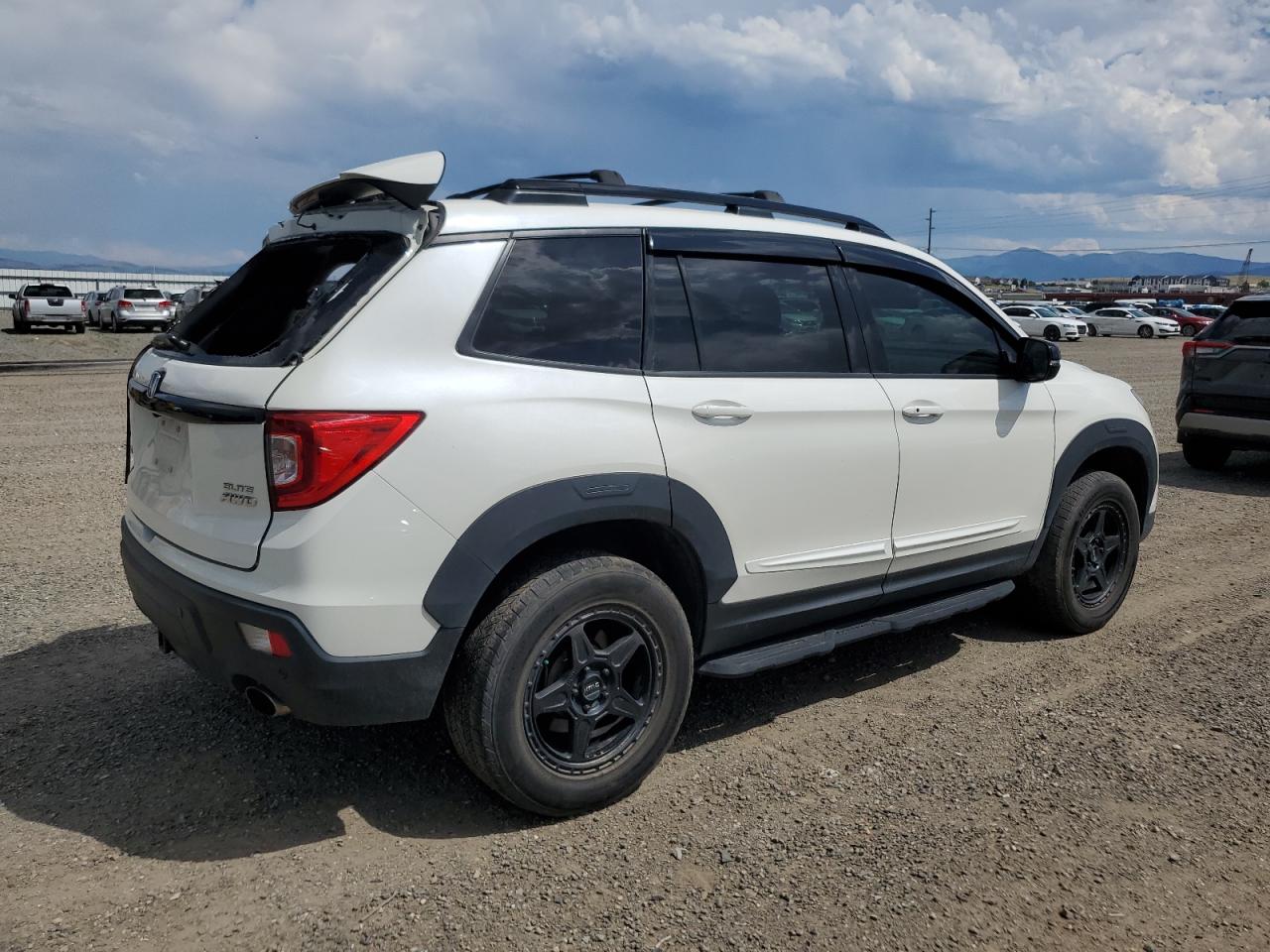 HONDA PASSPORT ELITE