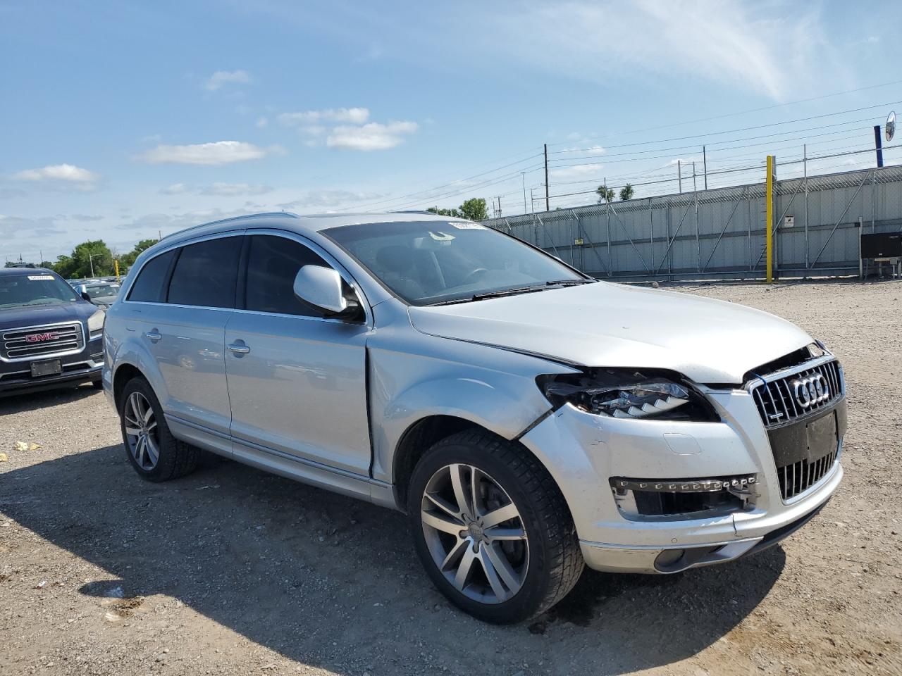AUDI Q7 PREMIUM PLUS