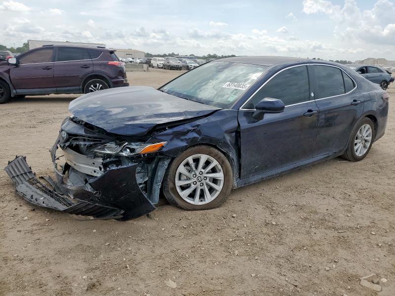 2022 TOYOTA CAMRY LE - 4T1C11AK2NU689082