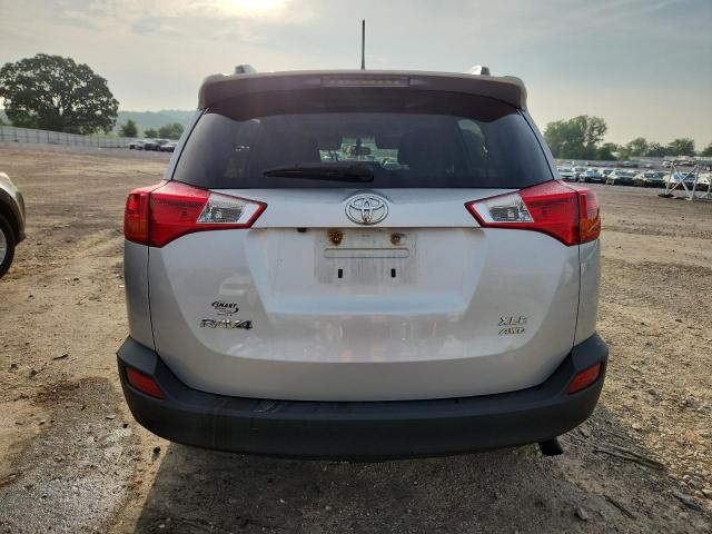 2014 TOYOTA RAV4 XLE - JTMRFREV8EJ005883