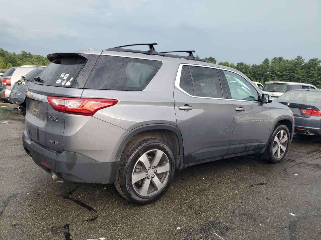 CHEVROLET TRAVERSE LT