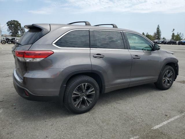 2017 TOYOTA HIGHLANDER LE 5TDZZRFH9HS228649