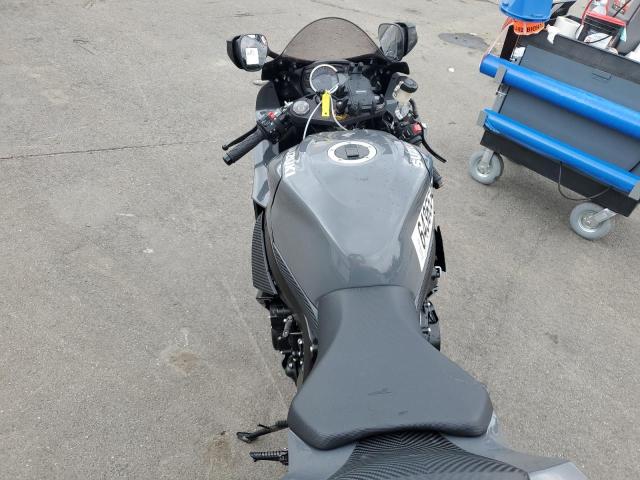 2025 SUZUKI GSX-R600 - JS1GN7FAXS7100670
