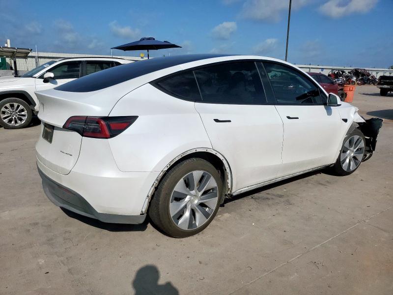 2023 TESLA MODEL Y 7SAYGDEE6PA141502