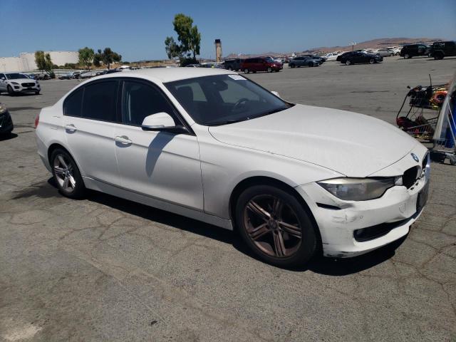 Vin: wba3c1g53dnr47454, lot: 63127375, bmw 3 series i sulev 20134