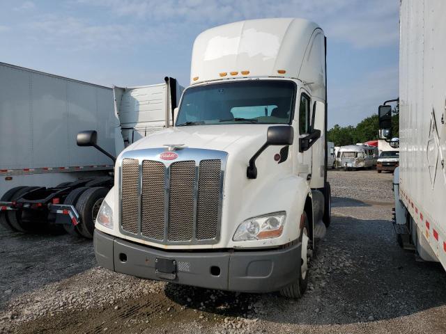PETERBILT 579 2016 white tractor diesel 1XPBA48X3GD361724 photo #3