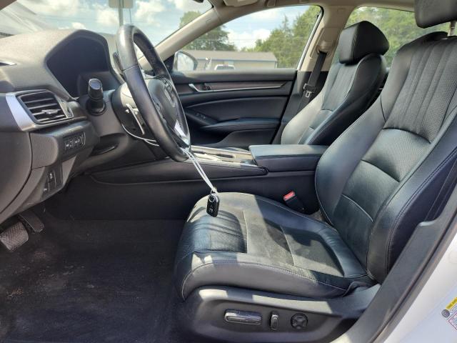 2018 HONDA ACCORD TOU 1HGCV1F94JA105938