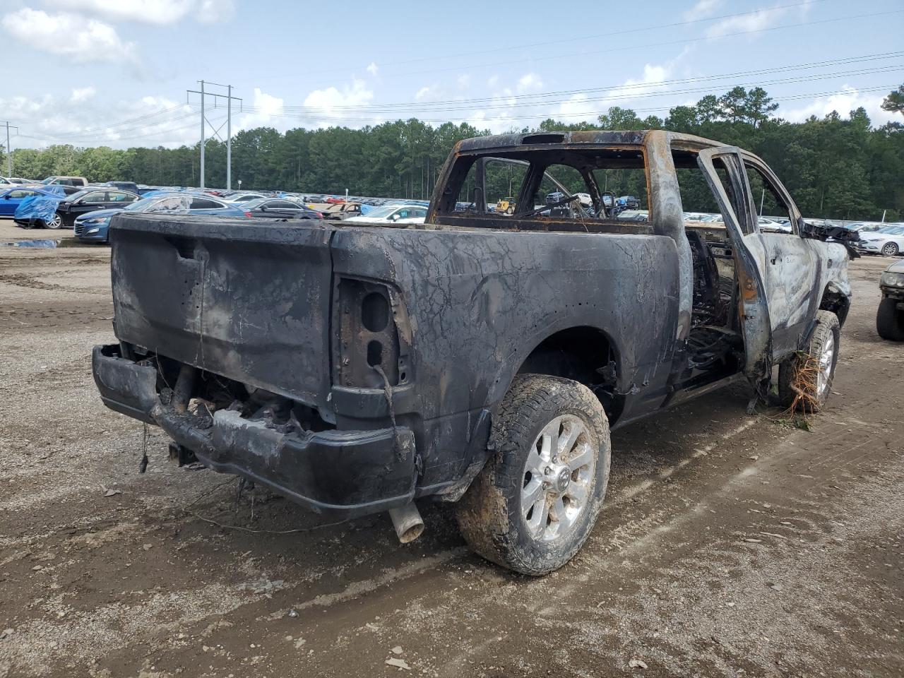 Lot #3315904084 2022 RAM 2500 LARAM