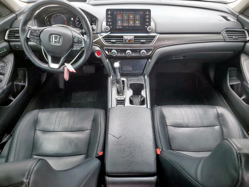 2018 HONDA ACCORD TOU 1HGCV1F98JA103156