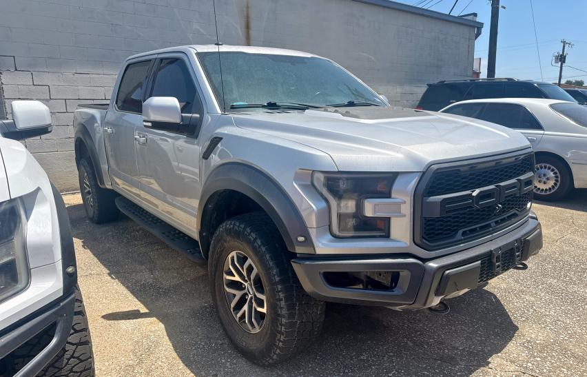 FORD F150 RAPTOR