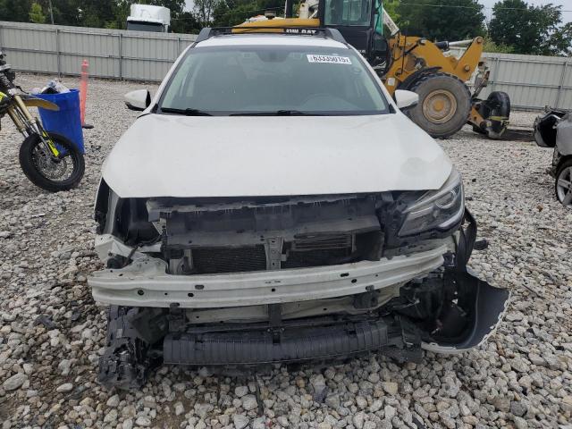 2018 SUBARU OUTBACK 3. 4S4BSENC0J3395893