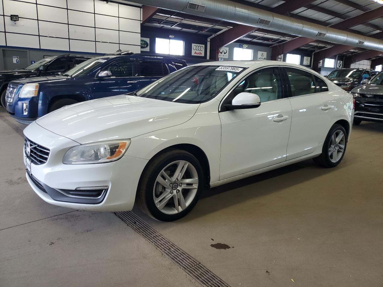 VOLVO S60 PREMIER+