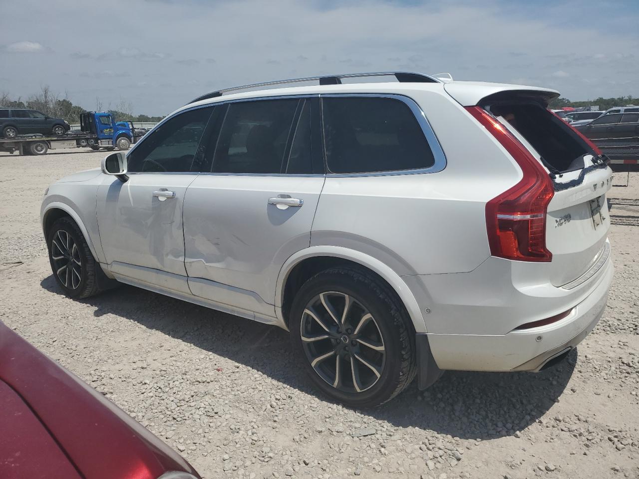 VOLVO XC90 T6