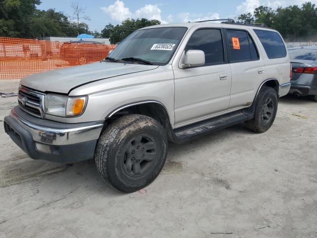 TOYOTA 4RUNNER SR