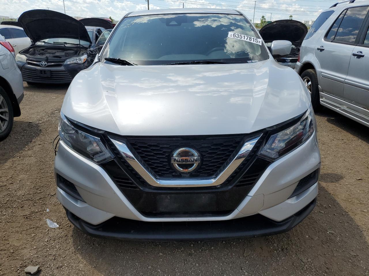 NISSAN ROGUE SPORT S