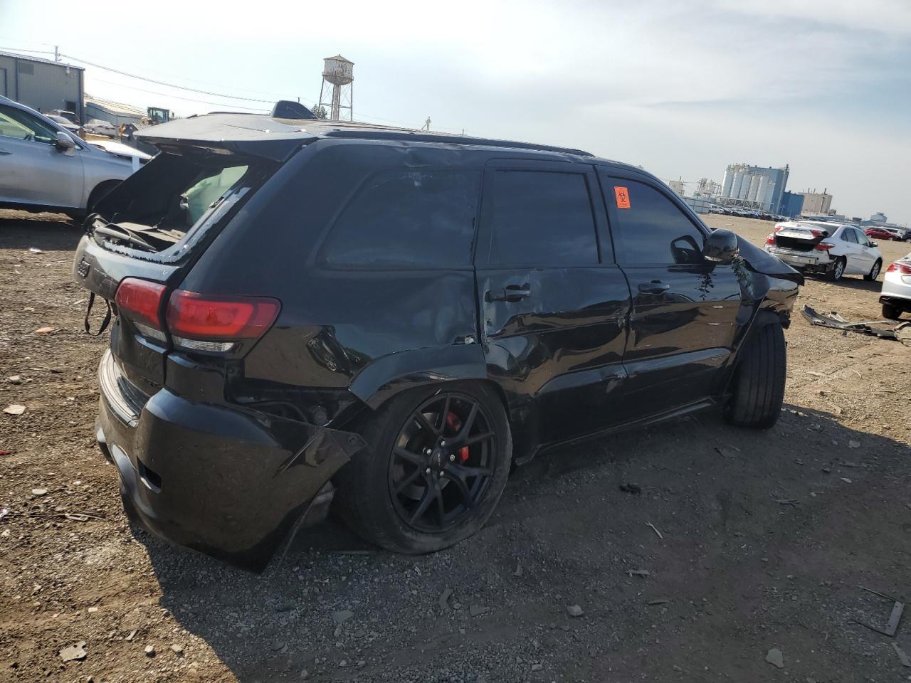 JEEP GRAND CHEROKEE SRT-8