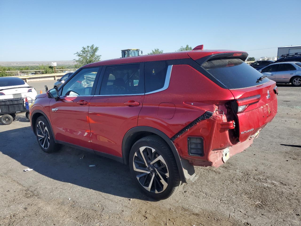 MITSUBISHI OUTLANDER SE