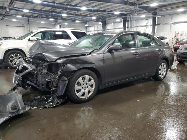 TOYOTA CAMRY BASE