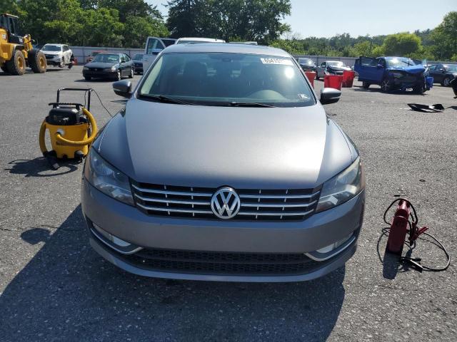 2015 VOLKSWAGEN PASSAT SEL 1VWCV7A31FC012128
