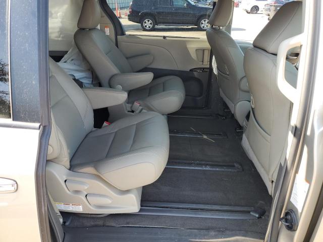 2017 TOYOTA SIENNA XLE 5TDDZ3DC6HS152371