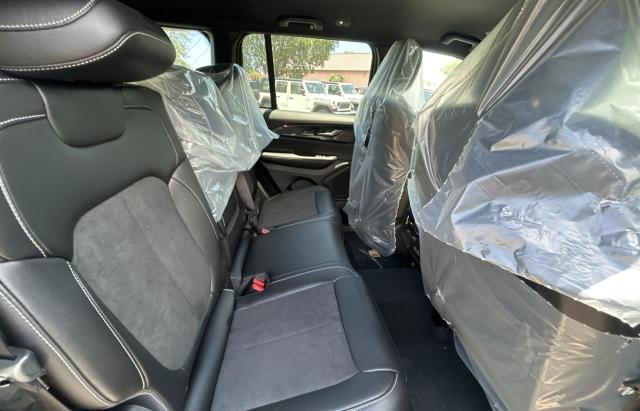 2023 JEEP GRAN CHEOR 1C4RJHJG2P8726100