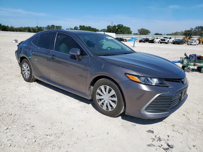 2022 TOYOTA CAMRY LE 4T1C31AK0NU595096