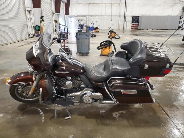 2011 HARLEY-DAVIDSON FLHTK 1HD1KEM19BB627025