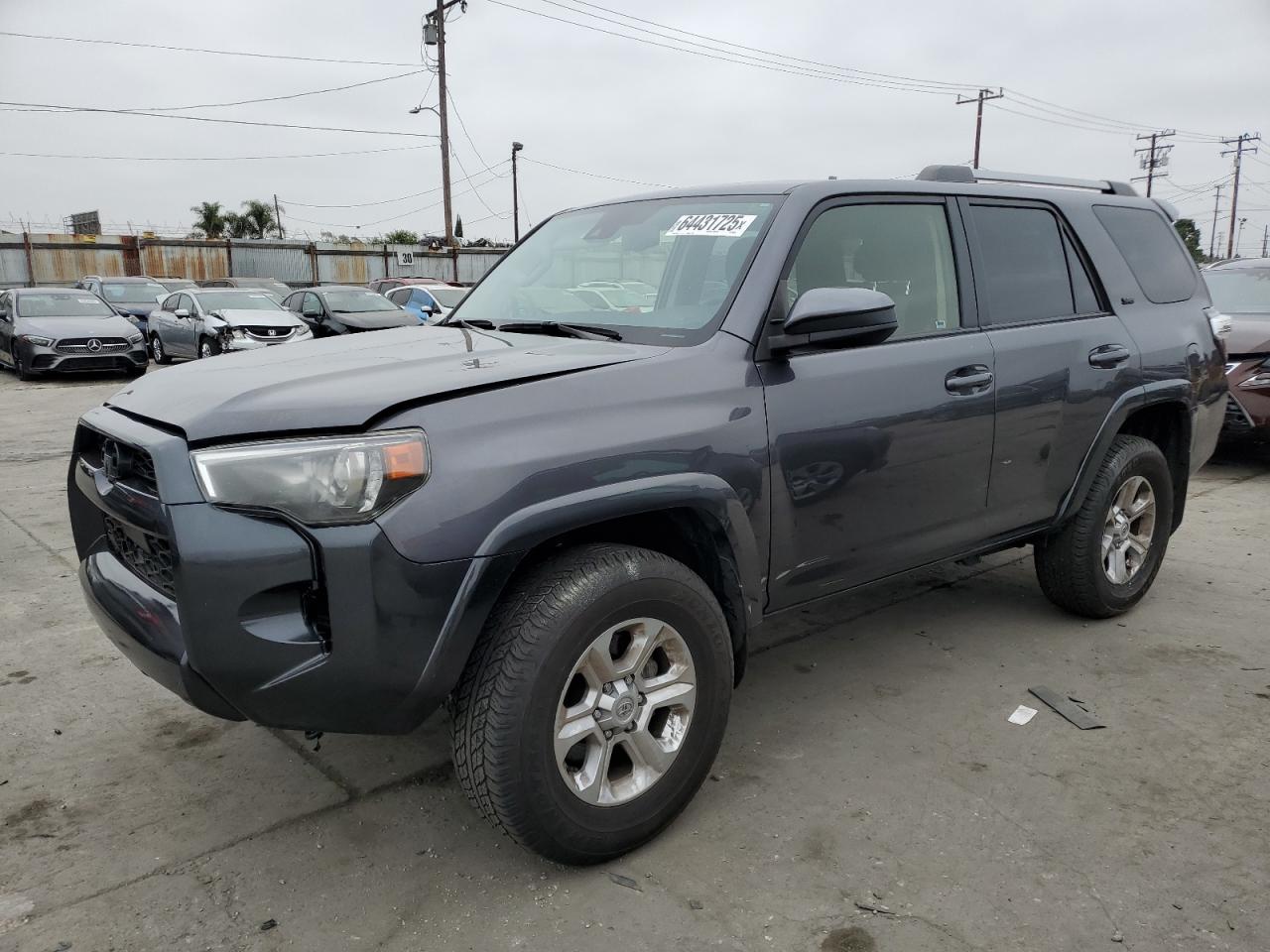 TOYOTA 4RUNNER SR5
