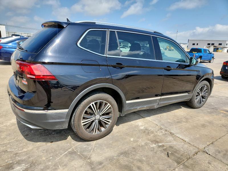2018 VOLKSWAGEN TIGUAN SE 3VV3B7AX2JM159467
