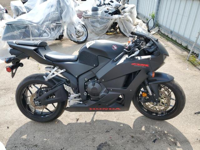 2019 HONDA CBR600 RR JH2PC40J7KK500466