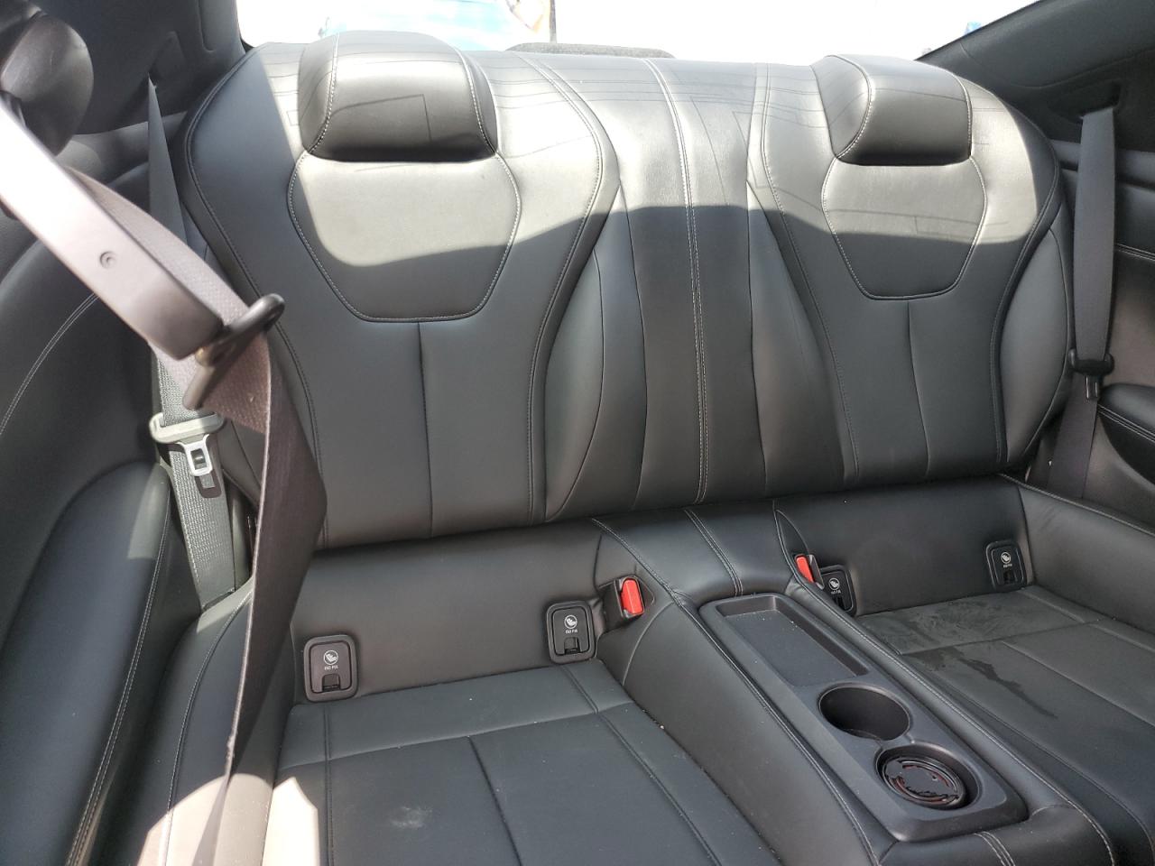 INFINITI Q60 LUXE 300