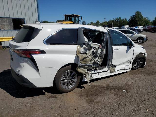 2021 TOYOTA SIENNA LE 5TDKRKEC7MS069350