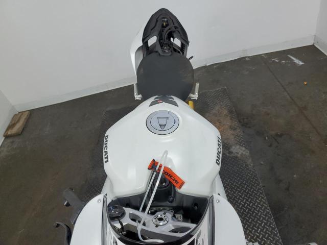 2021 DUCATI PANIGALE V ZDMHAATW0MB004778