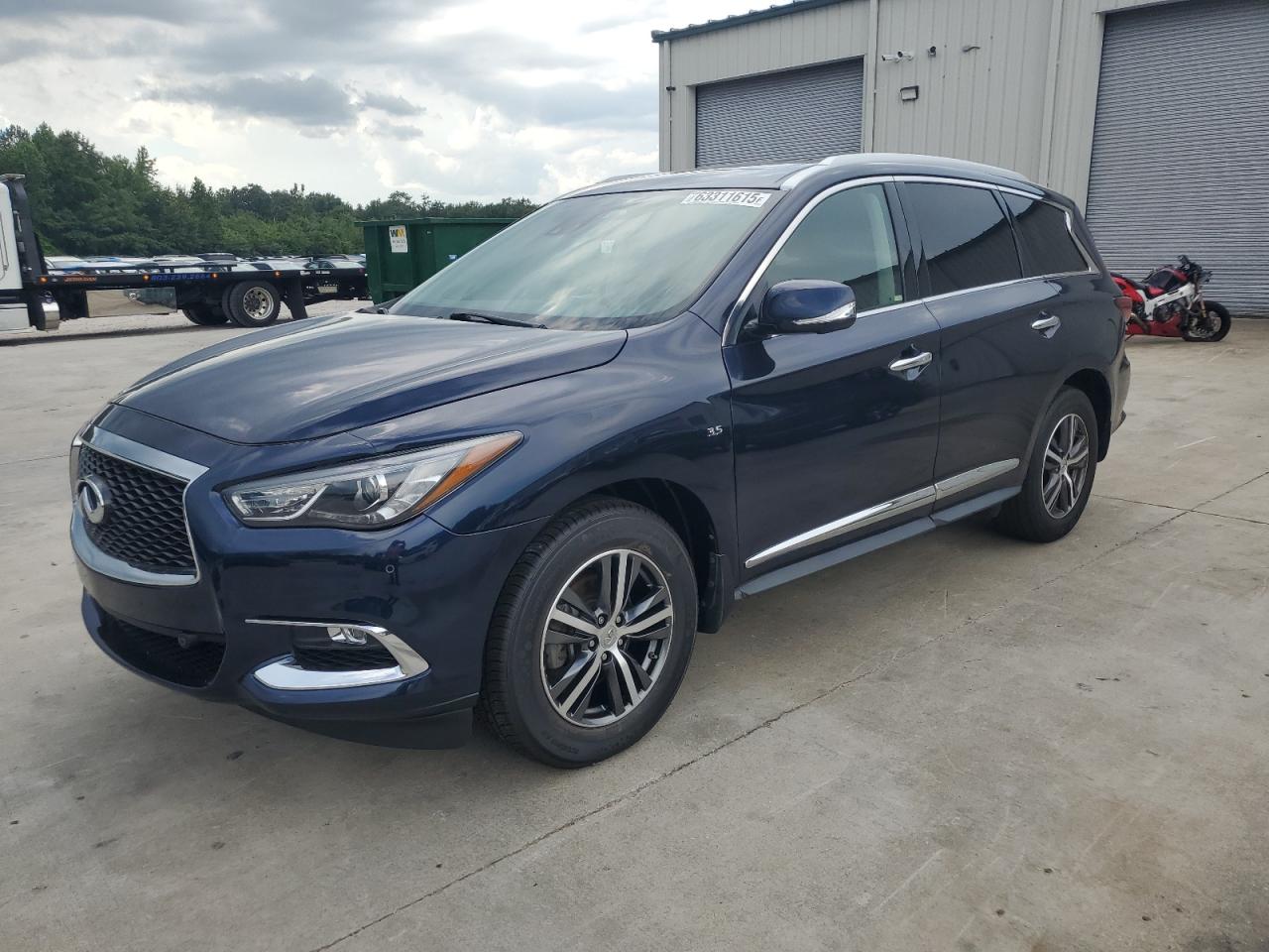 INFINITI QX60 LUXE