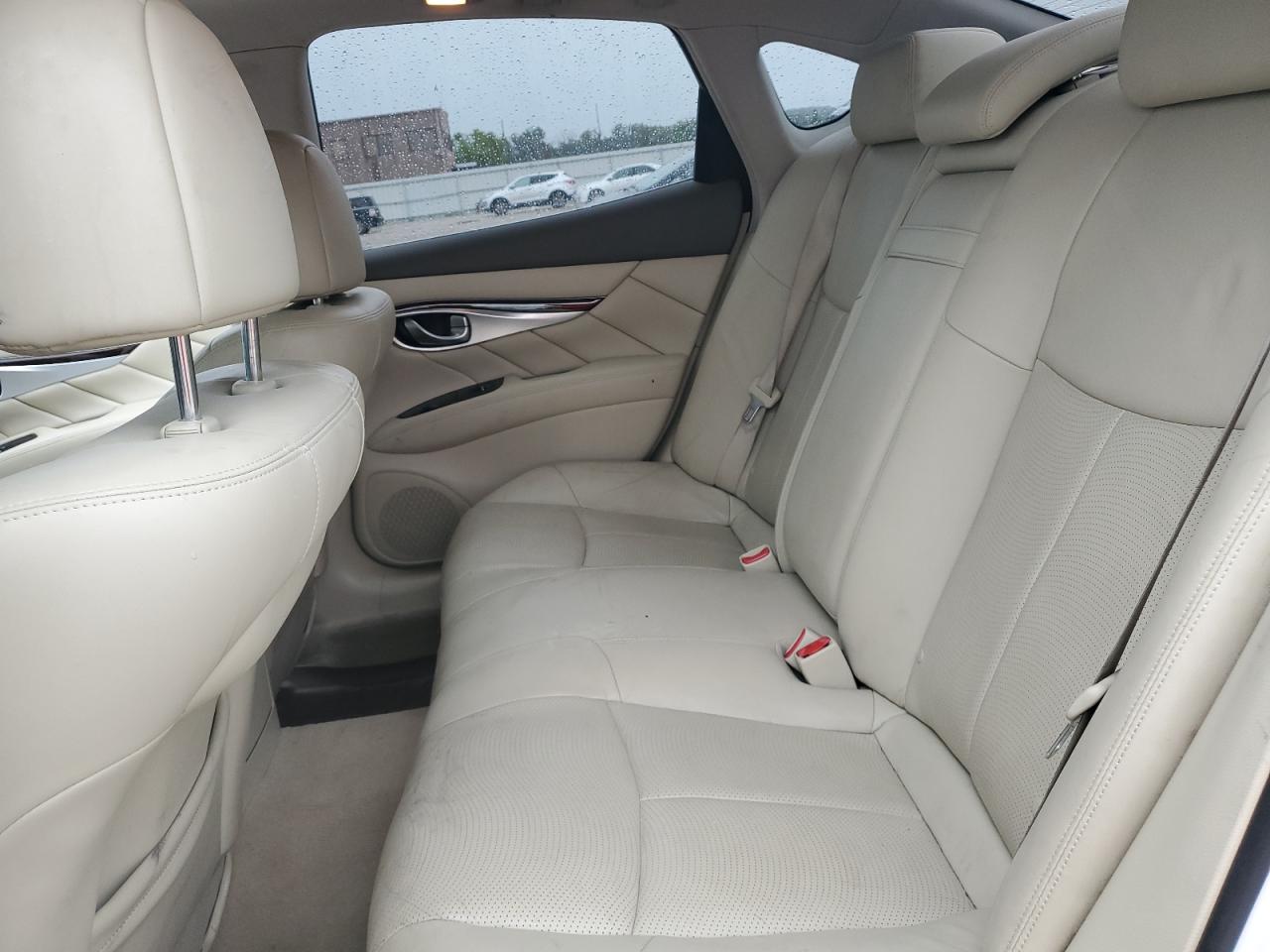 INFINITI M56 X