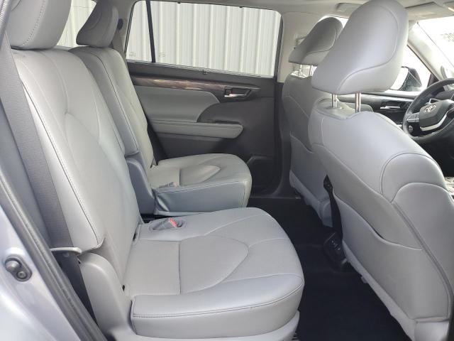 2022 TOYOTA HIGHLANDER - 5TDDZRBH9NS181005