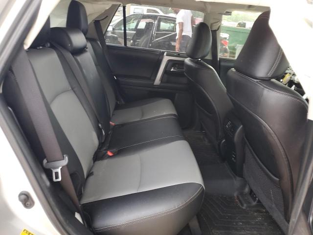 2017 TOYOTA 4RUNNER SR JTEZU5JR1H5164759