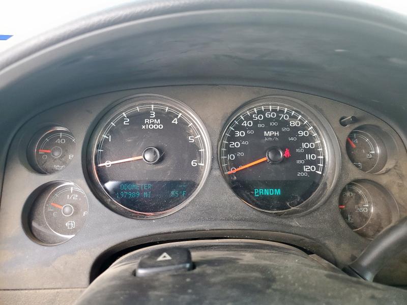 2010 CHEVROLET SUBURBAN K - 1GNUKHE30AR221907