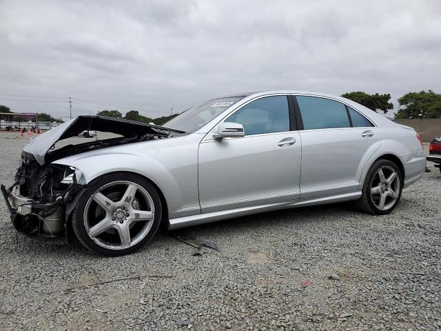 MERCEDES-BENZ S 550 2013 silver  gas WDDNG7DBXDA505300 photo #1