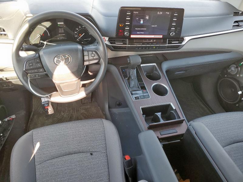 2022 TOYOTA SIENNA LE 5TDBSKFC9NS070245