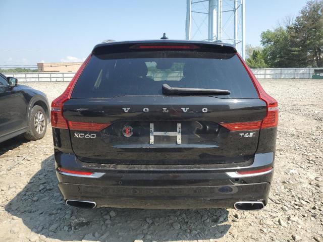 2018 VOLVO XC60 T6 IN YV4A22RL9J1028086