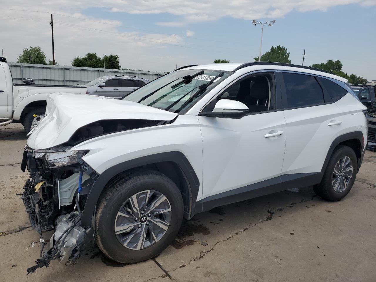 HYUNDAI TUCSON BLUE