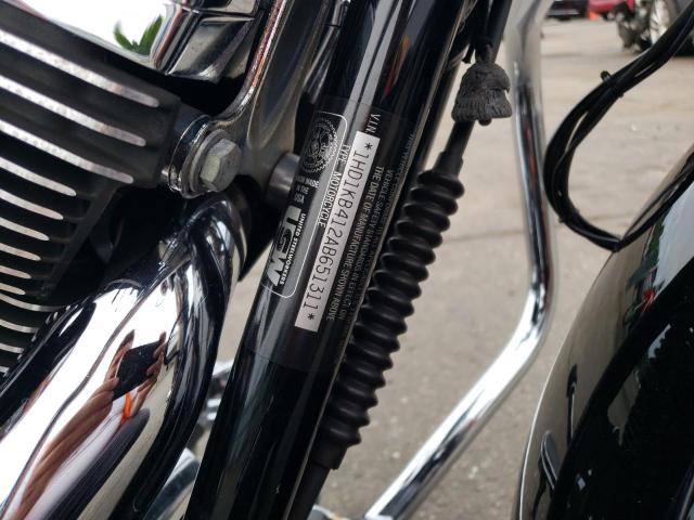 2010 HARLEY-DAVIDSON FLHX 1HD1KB412AB651311