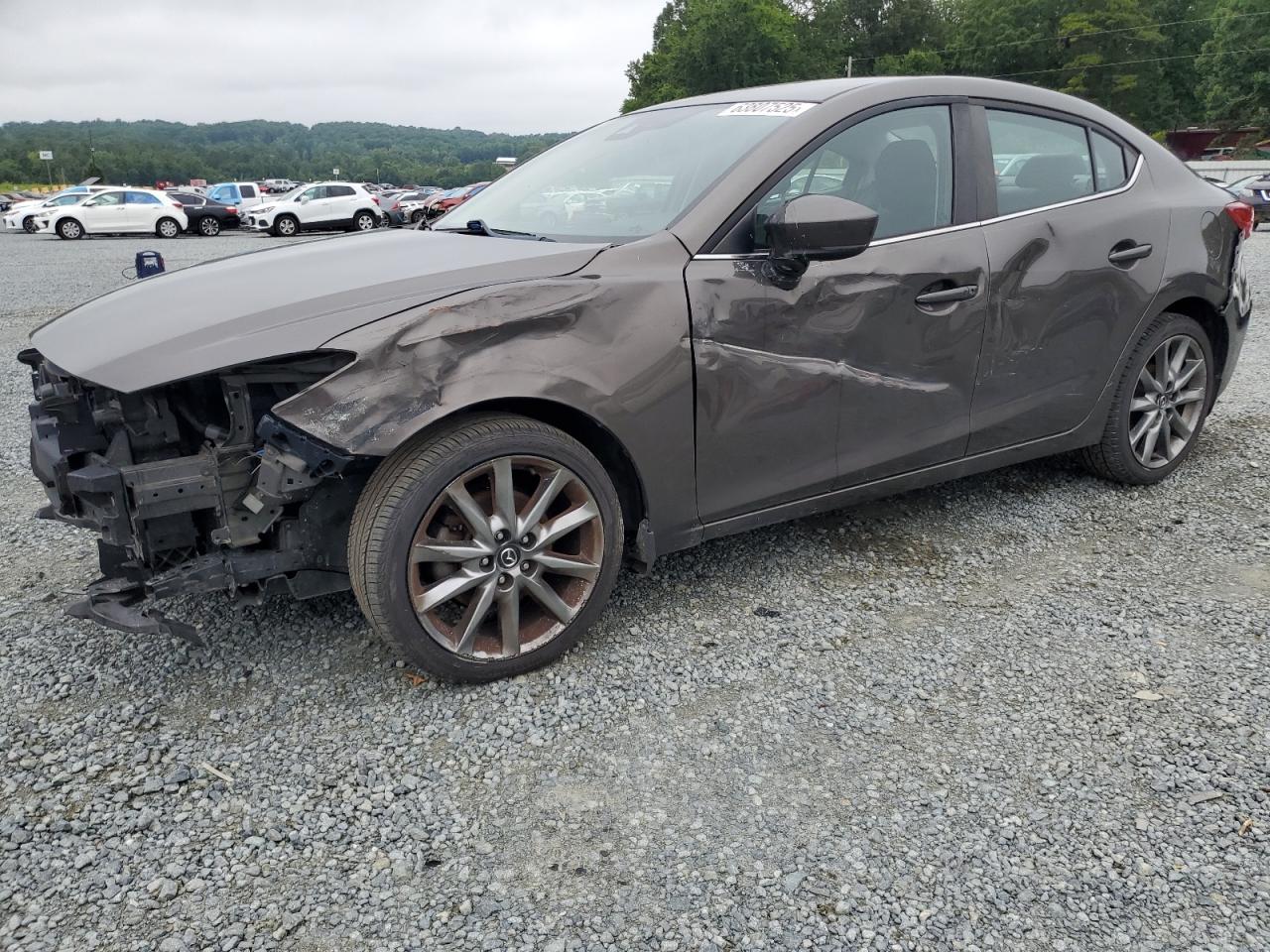 MAZDA 3 TOURING