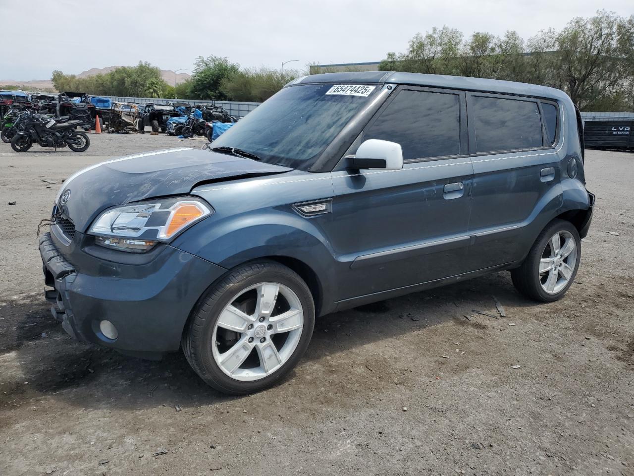 KIA SOUL +