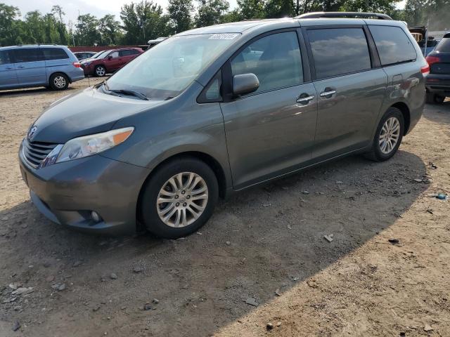 2014 TOYOTA SIENNA XLE - 5TDYK3DCXES498652