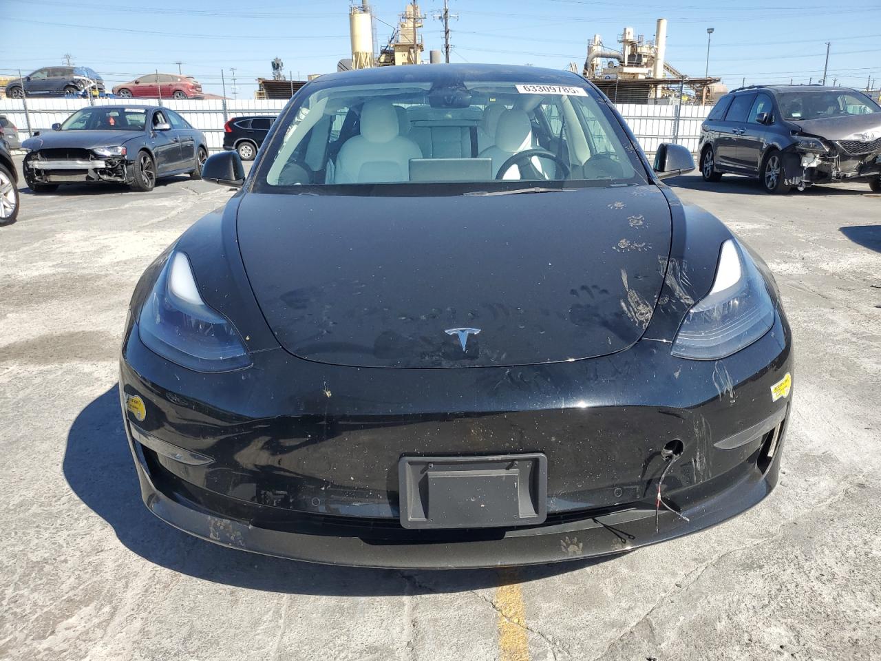 TESLA MODEL 3