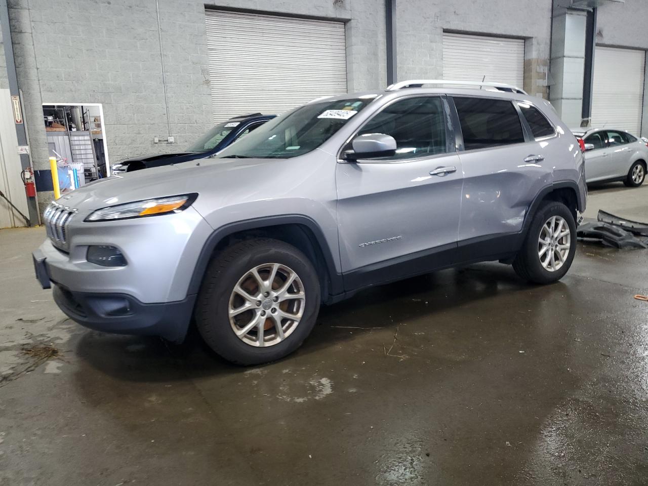 JEEP GRAND CHEROKEE LATITUDE