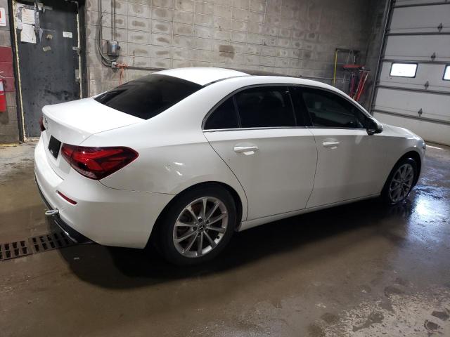 Vin: wdd3g4eb6kw011987, lot: 63768485, mercedes-benz a-class 220 20193