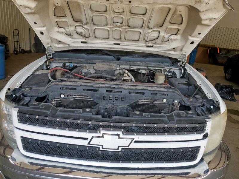 2011 CHEVROLET SILVERADO - 1GC1KYC86BF157594